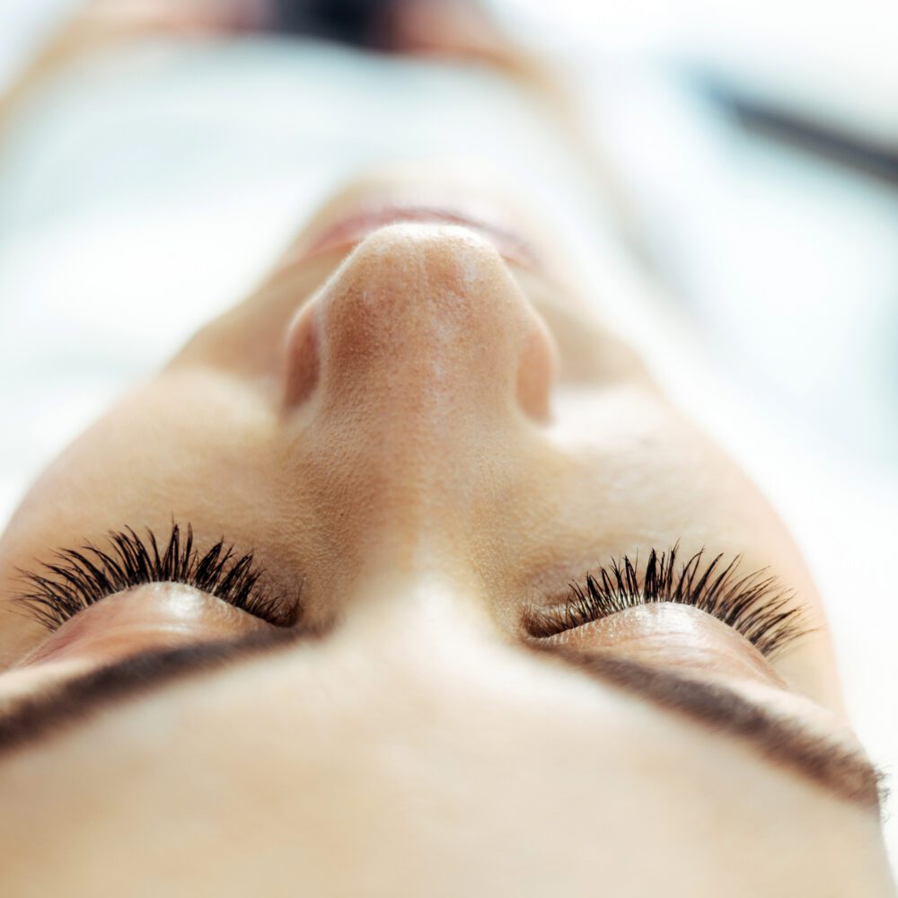 Hybrid Lashes – Refill (2-Week Touch-Up: 60 minutes)