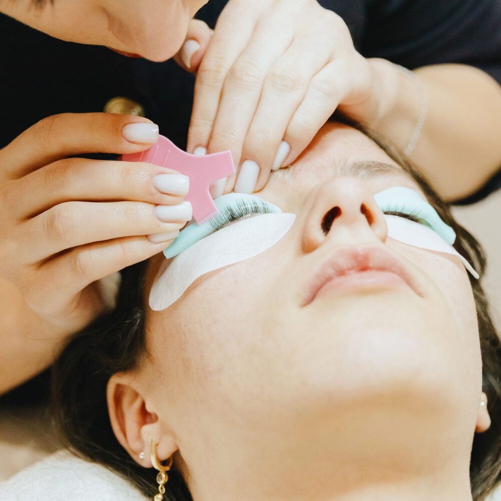Lash Lifting