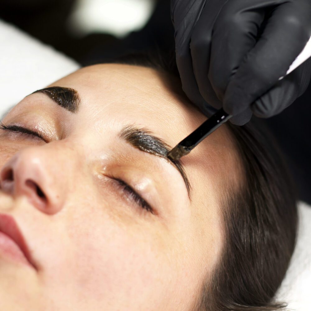 Brow Lamination & Tinting