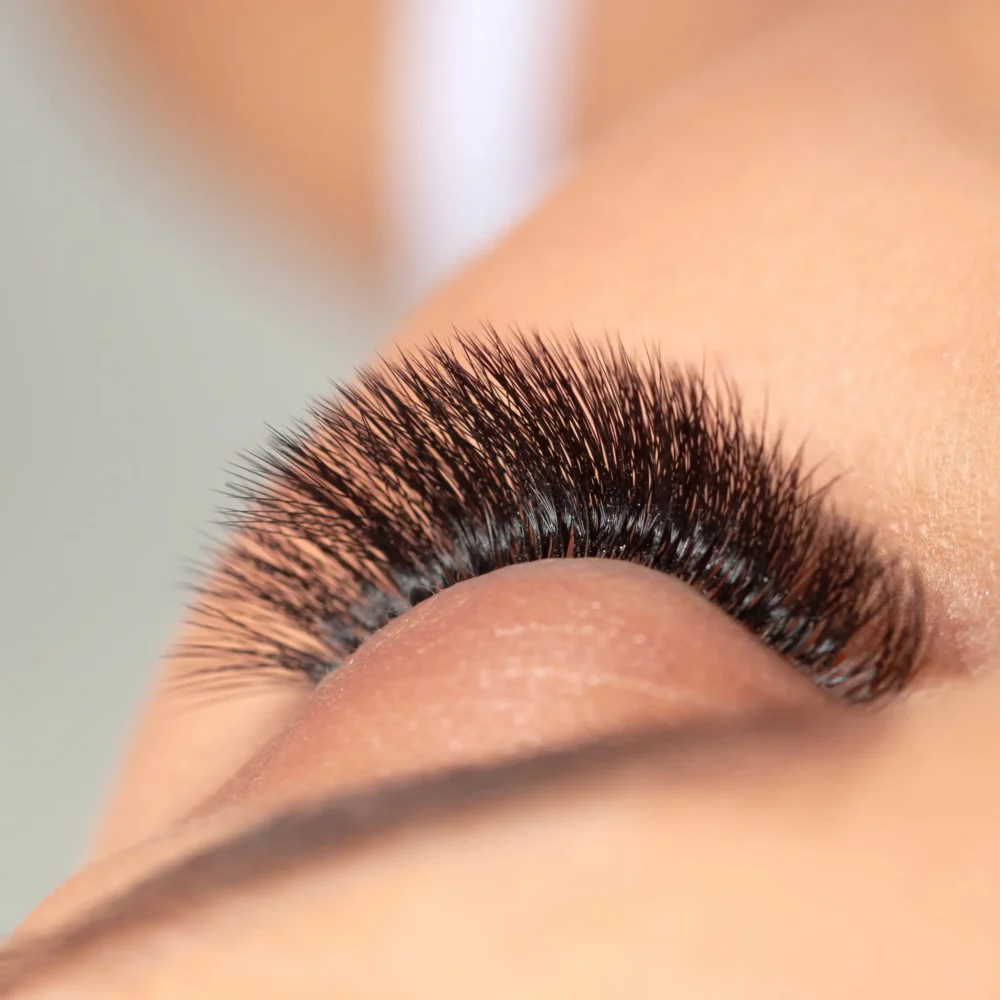 Mega Volume Lash Extensions